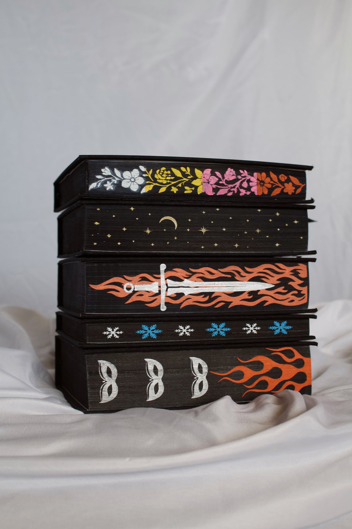 A Court of Thorns and Roses by Sarah J Maas Rebind | Handmade, Custom Special Edition, Rebound Book