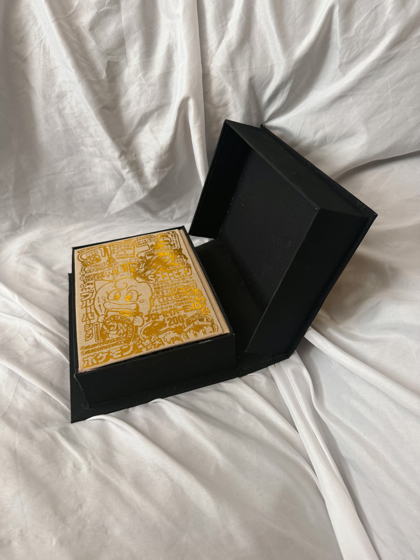 Clamshell Book Box